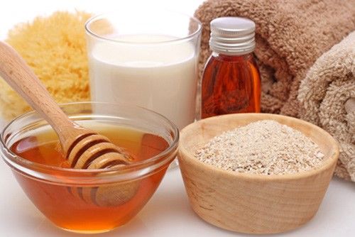 bột tắm yến mạch mang lại trải nghiệm giúp da trắng sáng mịn màng 